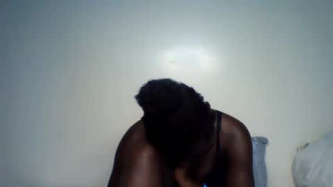azaelia_iris online show from August 4, 2026, 6:43 pm