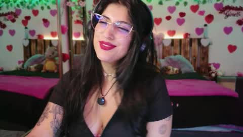 Snapshot of azaharnoor chatting on February 15, 2026, 8:27 pm Azahar online show from February 15, 2026, 8:27 pm