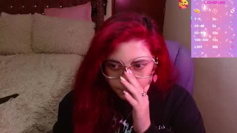 Snapshot of azamy_12 chatting on January 27, 2025, 12:01 am Amanda online show from January 27, 2025, 12:01 am
