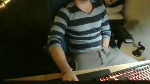 azdert online show from February 11, 2026, 5:29 pm