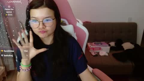 Azu  online show from March 7, 2026, 1:13 am