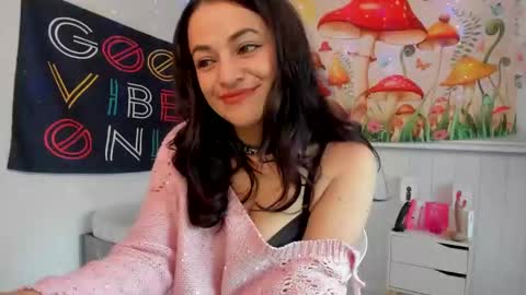 Azucena R online show from October 20, 2025, 1:44 pm