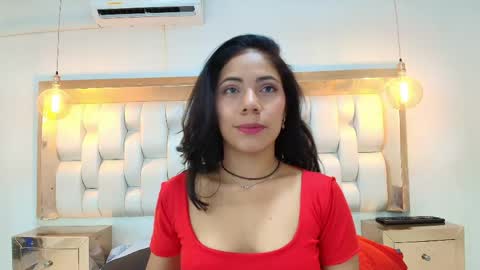 Snapshot of azulmaveric chatting on April 21, 2026, 4:34 pm AZUL online show from April 21, 2026, 4:34 pm