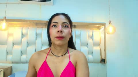 Snapshot of azulmaveric chatting on May 27, 2026, 8:17 pm AZUL online show from May 27, 2026, 8:17 pm