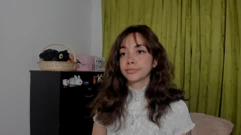 azumi saan online show from April 28, 2026, 2:27 am