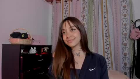 Snapshot of azumi_saan chatting on July 2, 2026, 3:23 am azumi saan online show from July 2, 2026, 3:23 am