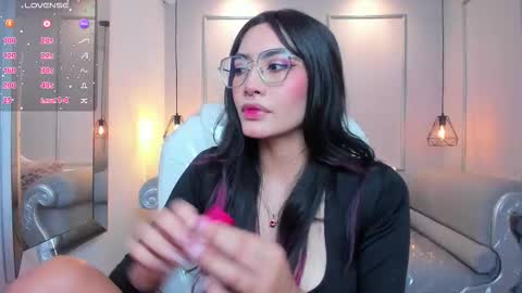 Azura online show from October 14, 2025, 7:14 pm