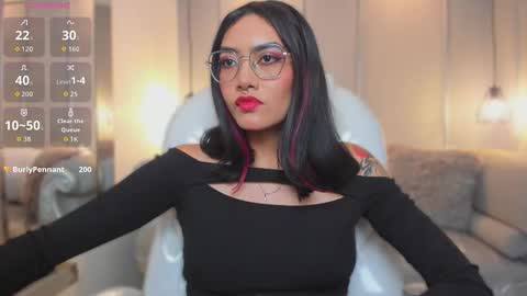 Azura online show from March 3, 2026, 10:15 pm