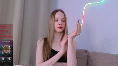 b4by_emilia online show from December 17, 2025, 9:37 am