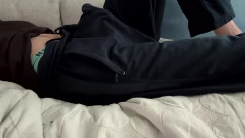 b6662050 online show from February 22, 2025, 11:35 am