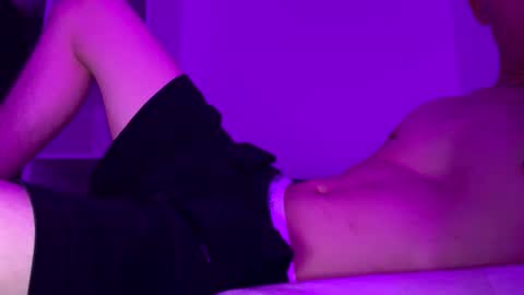 Snapshot of b_twink1 chatting on February 26, 2025, 2:48 am b_twink1 online show from February 26, 2025, 2:48 am