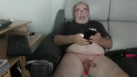 Snapshot of babacool96 chatting on December 9, 2024, 1:45 pm babacool 96 online show from December 9, 2024, 1:45 pm