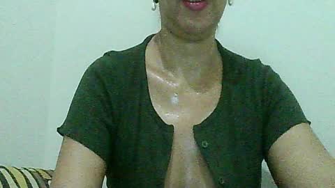 Snapshot of babe4u1234 chatting on January 2, 2025, 2:02 pm babe4u1234 online show from January 2, 2025, 2:02 pm