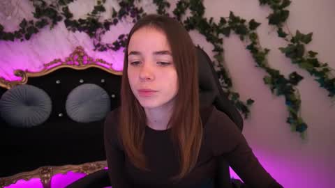 Babe online show from October 15, 2025, 7:08 am