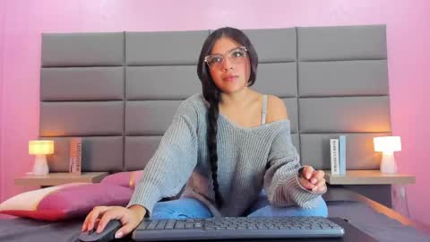 Venus  online show from April 22, 2026, 3:46 pm