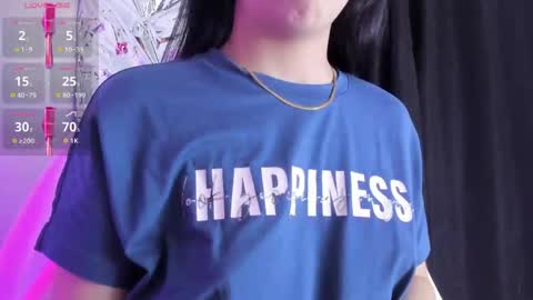 Queen B online show from April 1, 2026, 6:38 pm