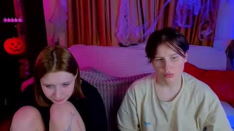 Sweety Eva online show from October 29, 2025, 7:37 pm