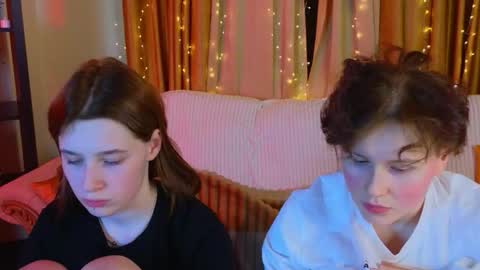 Sweety Eva online show from December 22, 2025, 4:48 pm