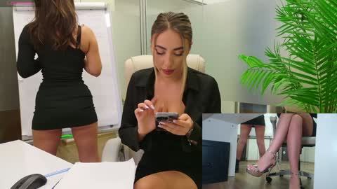 Snapshot of babesgowild chatting on December 11, 2024, 8:39 pm Olivia and Lexi online show from December 11, 2024, 8:39 pm