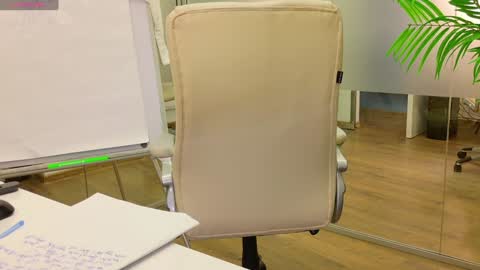 Snapshot of babesgowild chatting on January 11, 2025, 12:12 am Olivia and Lexi online show from January 11, 2025, 12:12 am