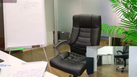 Snapshot of babesgowild chatting on February 27, 2025, 8:17 am Olivia and Lexi online show from February 27, 2025, 8:17 am