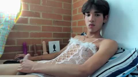 Snapshot of babitas44 chatting on October 14, 2025, 8:42 pm babitas44 online show from October 14, 2025, 8:42 pm