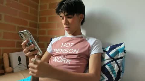 Snapshot of babitas44 chatting on October 26, 2025, 2:01 pm babitas44 online show from October 26, 2025, 2:01 pm