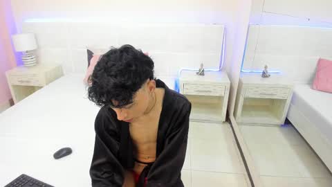 Ander online show from February 15, 2025, 7:17 pm