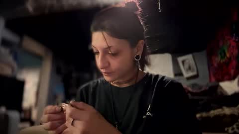 Snapshot of baby_buddha chatting on December 15, 2024, 3:13 am baby buddha  online show from December 15, 2024, 3:13 am