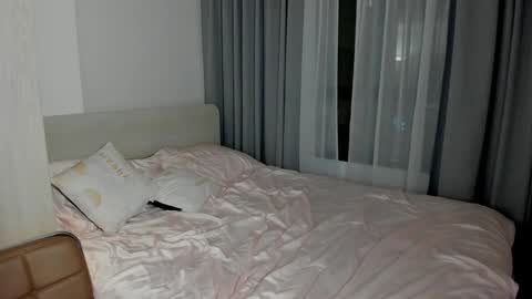 Snapshot of baby_for_daddy18 chatting on February 5, 2025, 2:48 pm Call me baby real name Eva online show from February 5, 2025, 2:48 pm