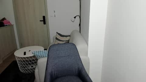 Snapshot of baby_for_daddy18 chatting on February 23, 2025, 3:29 pm Call me baby real name Eva online show from February 23, 2025, 3:29 pm