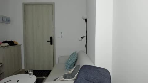 Snapshot of baby_for_daddy18 chatting on March 5, 2025, 12:27 am Call me baby real name Eva online show from March 5, 2025, 12:27 am