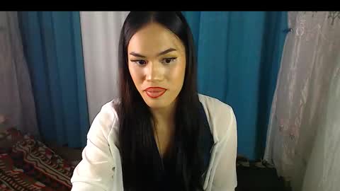 Nathalia online show from November 20, 2025, 4:51 pm