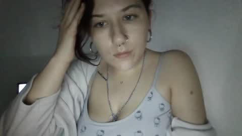 Snapshot of baby_girls2224 chatting on February 25, 2026, 1:26 am baby_girls2224 online show from February 25, 2026, 1:26 am