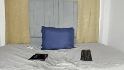 baby_keyshar online show from November 7, 2025, 10:32 pm