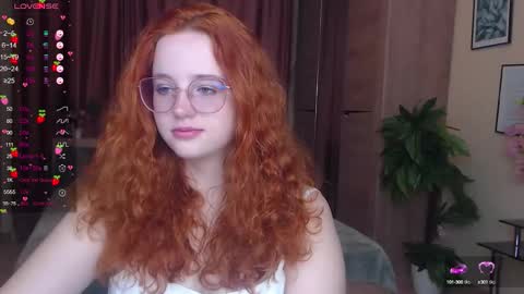 baby_little_fox online show from October 9, 2025, 11:30 am