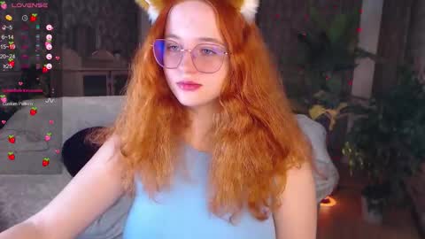 baby_little_fox online show from October 18, 2025, 11:44 am