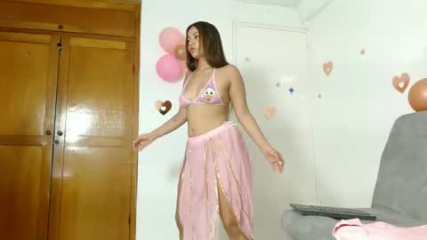 Snapshot of baby_lovehot_1 chatting on July 17, 2026, 1:40 pm sofia online show from July 17, 2026, 1:40 pm