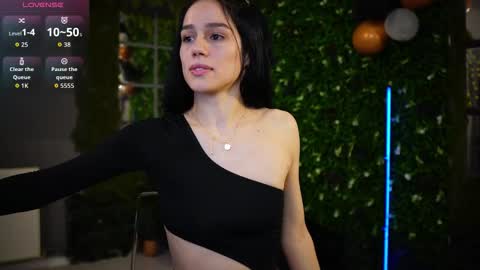 Snapshot of baby_nyco chatting on November 28, 2025, 6:32 pm Baby Nico online show from November 28, 2025, 6:32 pm