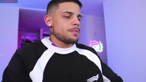 baby_rausch online show from December 6, 2024, 6:37 am