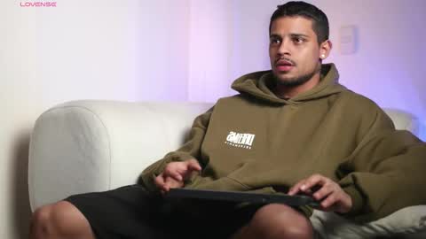 baby_rausch online show from February 5, 2026, 11:04 am