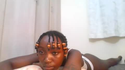 Snapshot of baby_smiler chatting on May 14, 2026, 11:22 pm baby_smiler online show from May 14, 2026, 11:22 pm