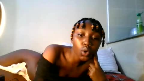 Snapshot of baby_smiler chatting on May 17, 2026, 4:14 pm baby_smiler online show from May 17, 2026, 4:14 pm