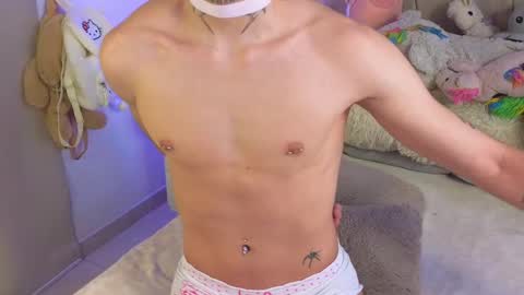 Snapshot of baby_xian chatting on February 20, 2025, 4:18 am Dani online show from February 20, 2025, 4:18 am