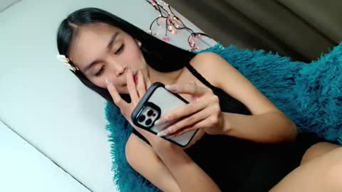 baby_zoexx online show from February 27, 2026, 2:11 am