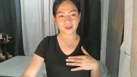   AMANDA  online show from November 29, 2025, 10:40 am