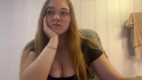 Katerina online show from November 6, 2025, 9:59 pm