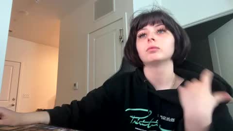 babybray online show from January 5, 2025, 7:39 pm