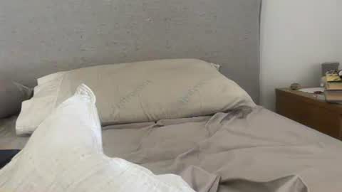 bcin online show from September 18, 2025, 4:14 am