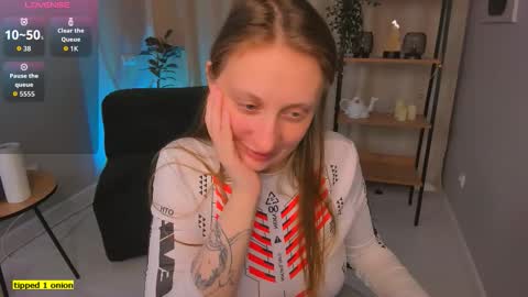 Snapshot of babydarkness chatting on October 2, 2025, 7:04 am Eva online show from October 2, 2025, 7:04 am